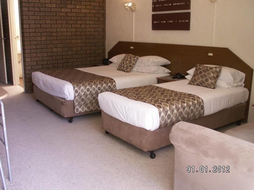 Albury Burvale Motor Inn Εξωτερικό φωτογραφία