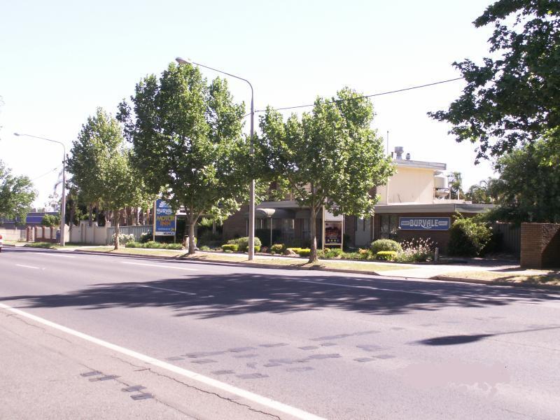 Albury Burvale Motor Inn Εξωτερικό φωτογραφία